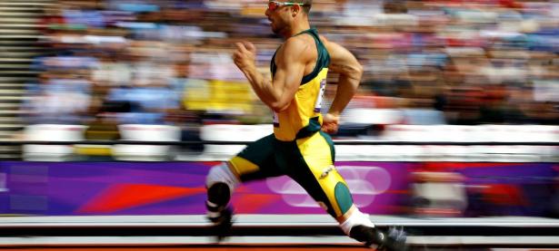 九游娱乐官方-VAR为证，此球只应天上有，萨卡一箭定江山背后的规则唯一性