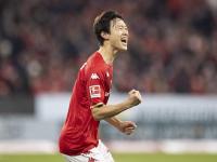 九游娱乐首页-美因茨遭遇客场挫败，积分榜跌至中下游