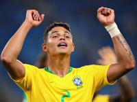 九游中国-克什米尔多夫二次进球，锁定胜局