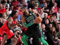 九游app下载-公鹿全面崩溃，季后赛前景黯淡