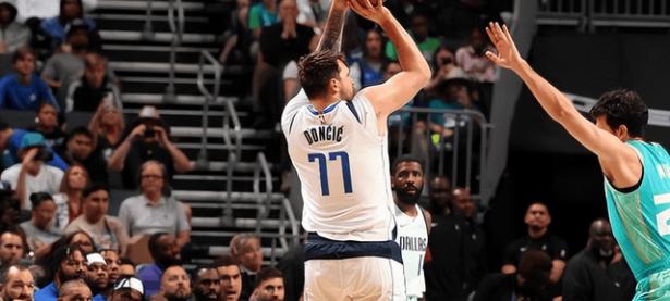 九游中国-包含独行侠逆袭太阳，西蒙斯成全队得分王的词条