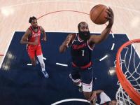 九游娱乐app下载-湖人不敌快船，季后赛前景不明朗