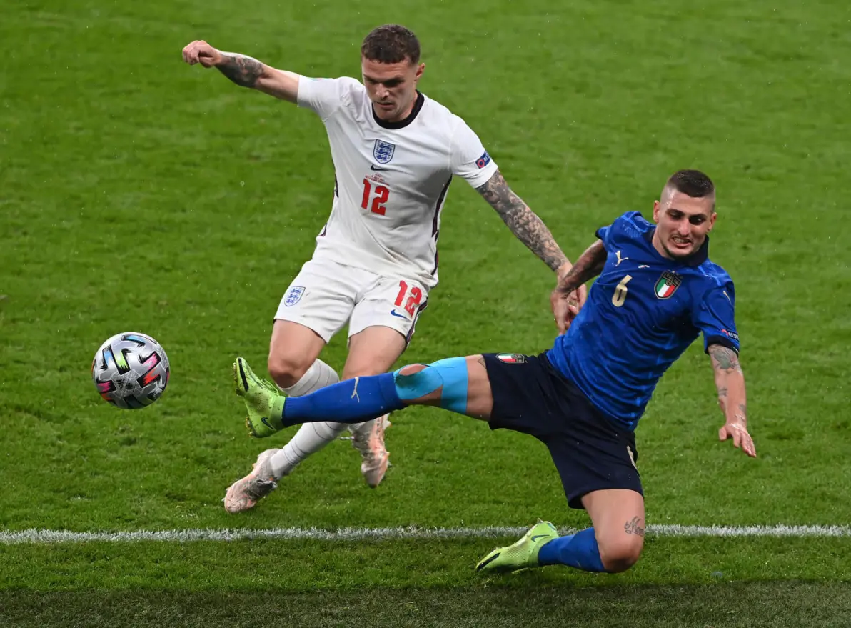 关于强强对话！欧预赛赛场上演绝对精彩的信息