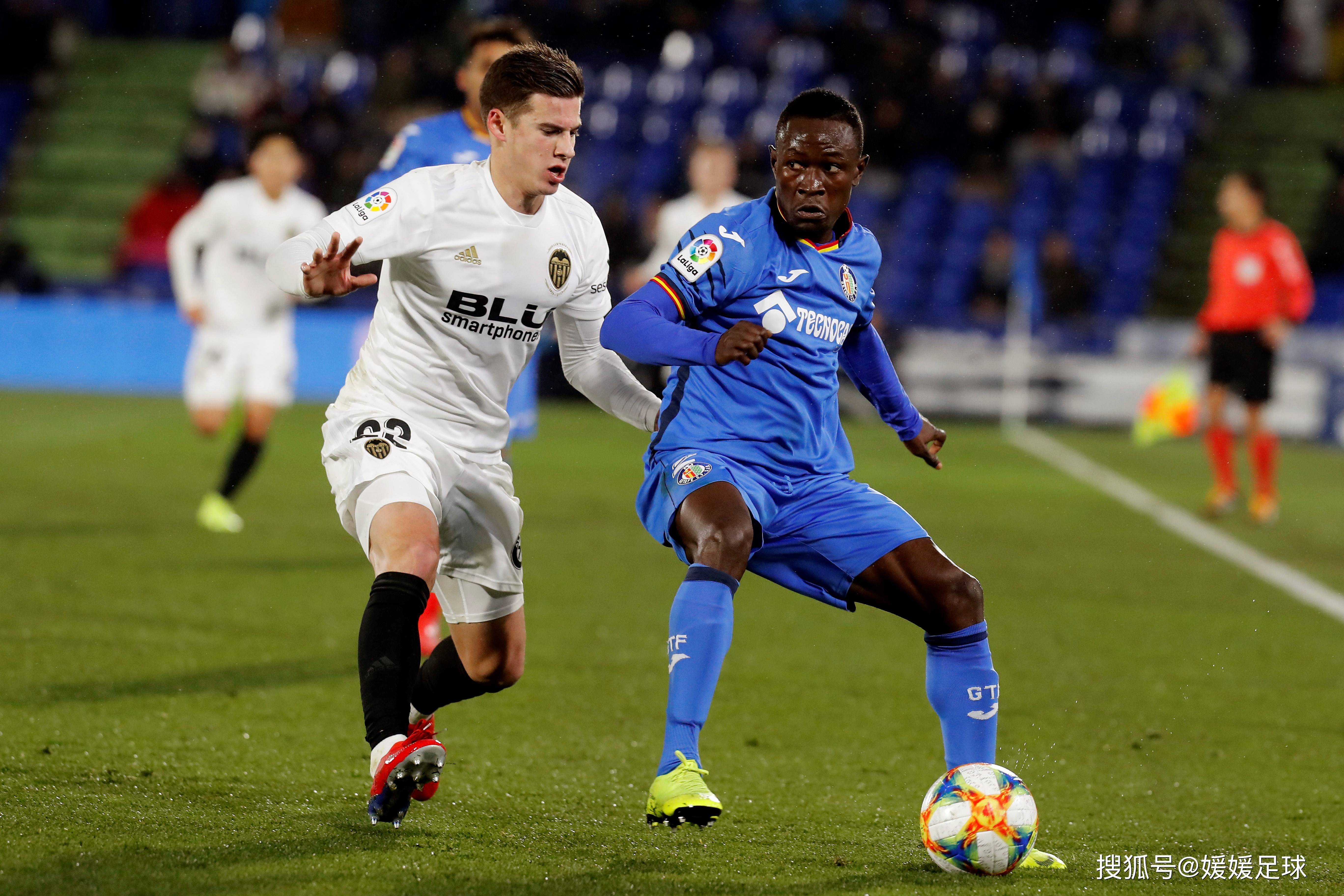 加的斯主场连败：中锋进攻乏力失分补补