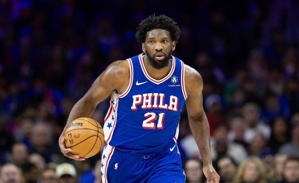 热火主场逆转活塞，迎来四连胜的简单介绍