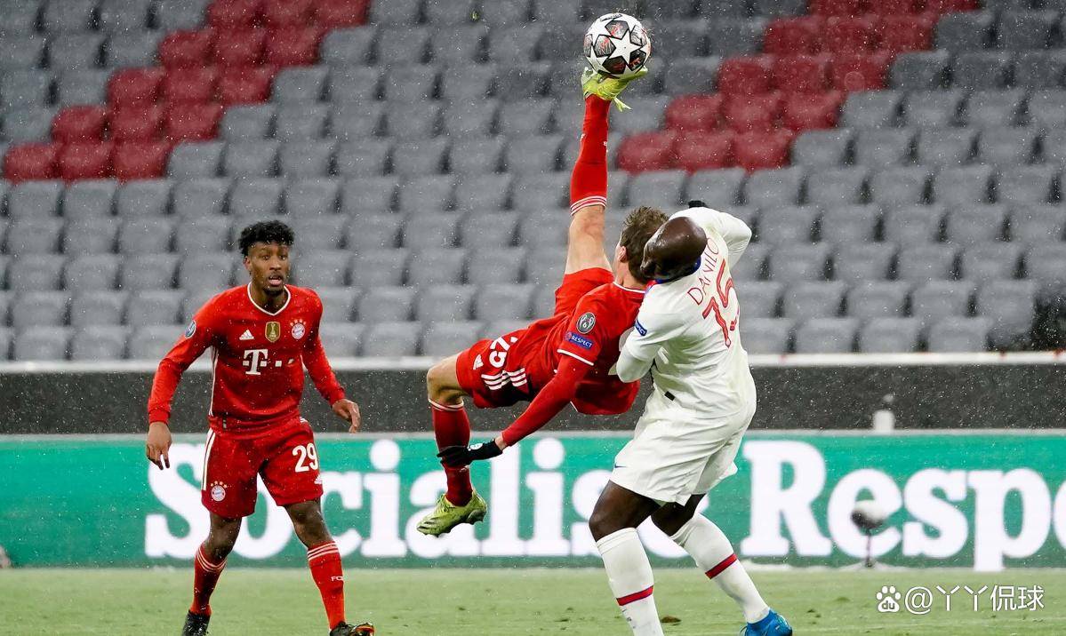 巴黎圣日耳曼队大胜对手，继续领跑积分榜