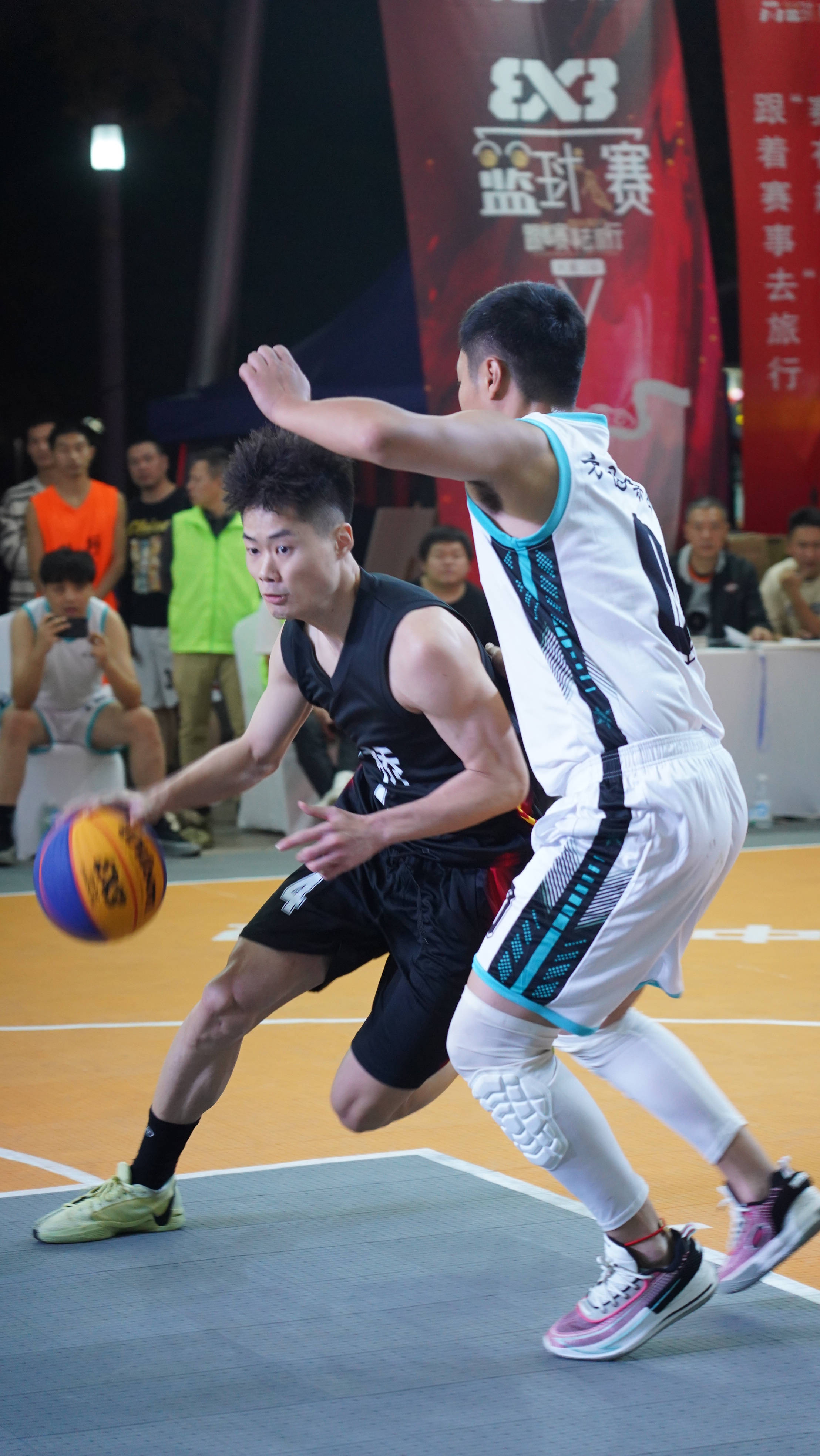 国内篮球职业联赛比赛节奏快速刺激 国内篮球职业联赛比赛节奏快速刺激