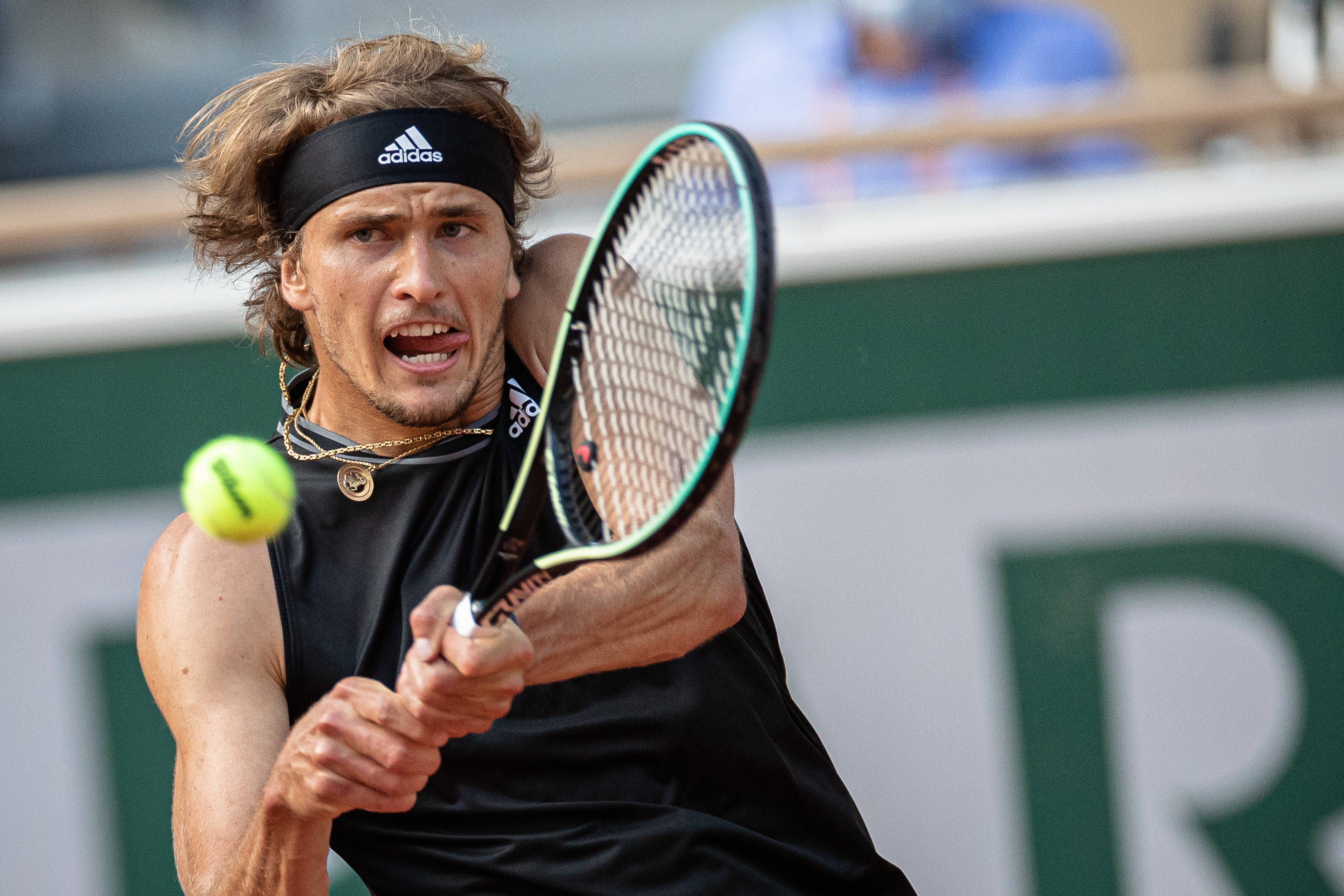 法网逆转美网，兹维列夫高光表现的简单介绍