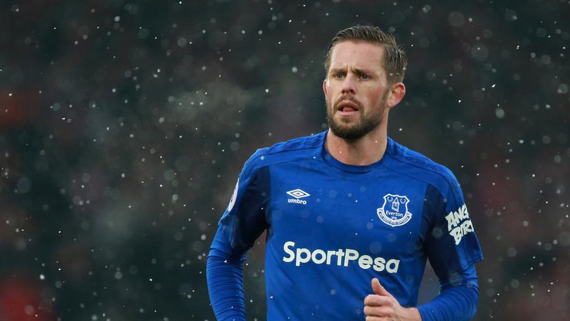 铁幕降临！韩国旋风强行终结多特蒙德，门迪一夫当关铸就碾压之夜