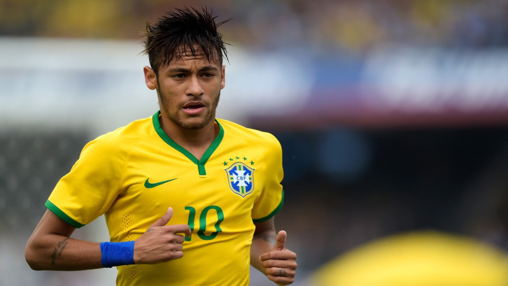 雷霆对阵独行侠，霍姆格伦与东契奇的对决中，霍勒迪惊艳四座